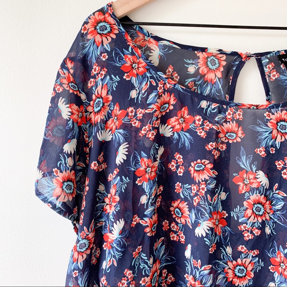 Torrid Floral Chiffon Drape Back Top - Picture 5 of 10